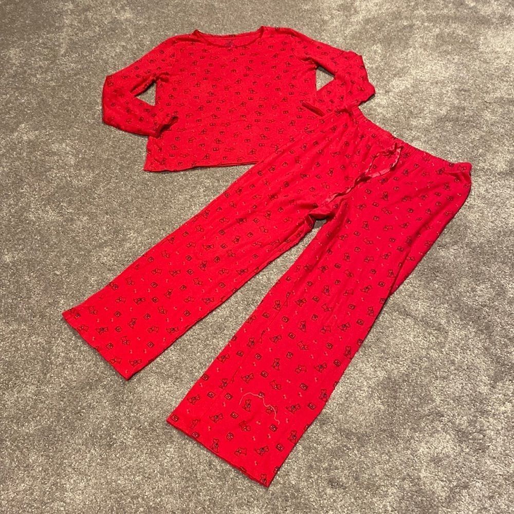 Croft & Barrow Red Christmas Gifts & Dog Print Pajama Set SIZE L